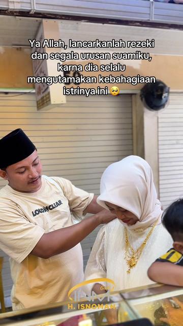 @TOKO EMAS H. ISNOMAN