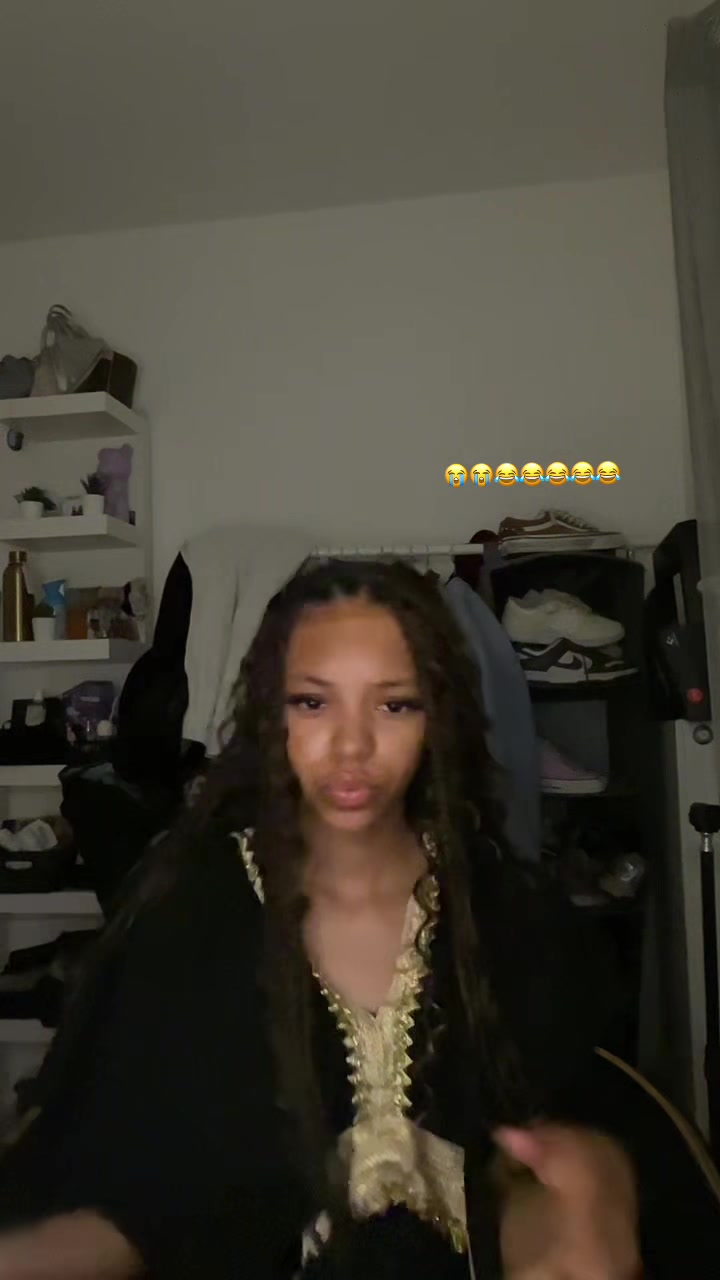 @zaïna