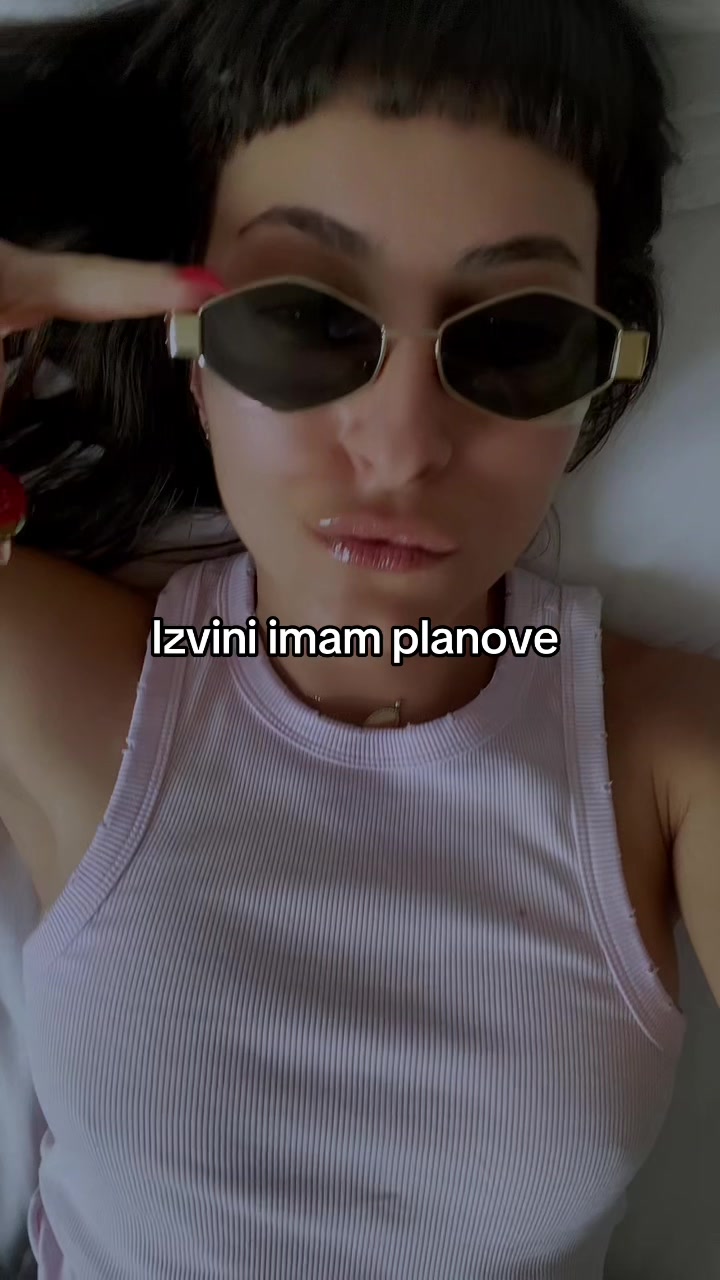 @Alisa