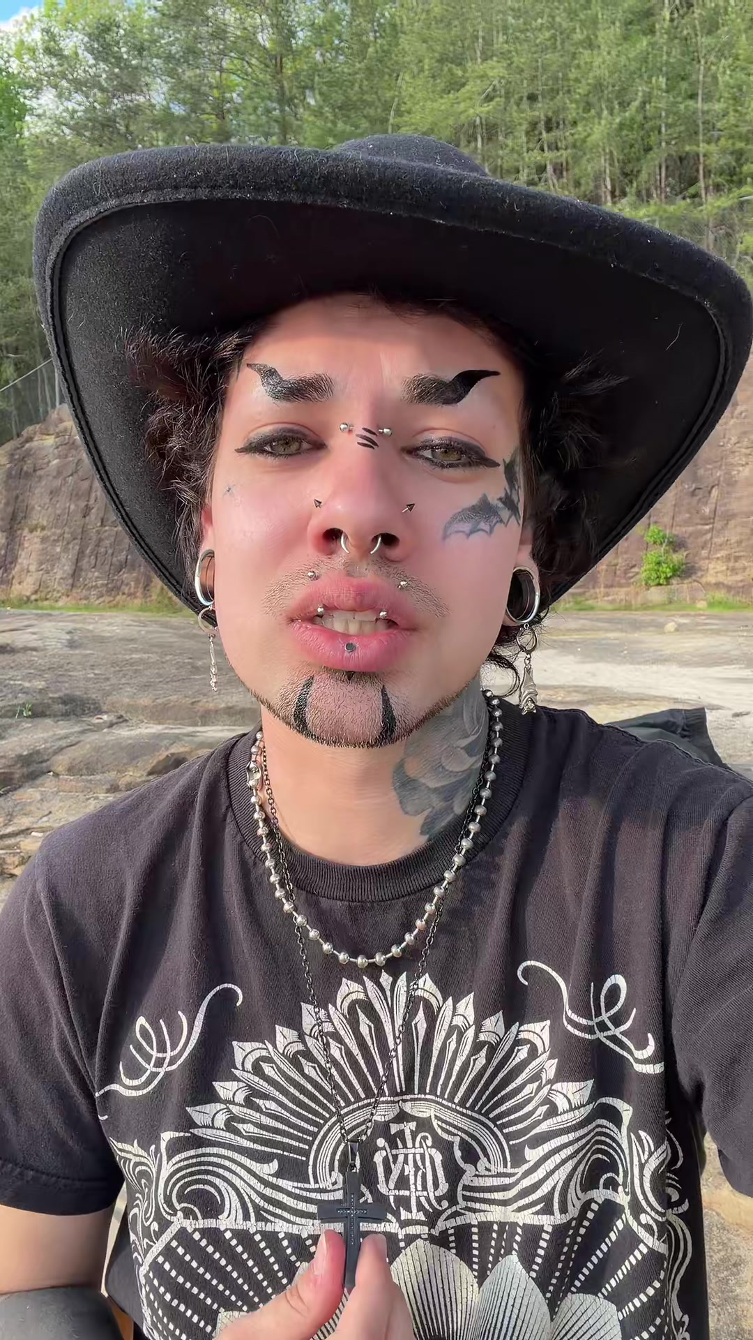 @&bull;Em&oslash; C&oslash;ŵb&oslash;y&bull;x3