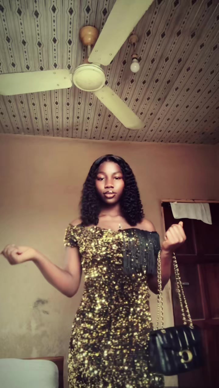 @vwaire