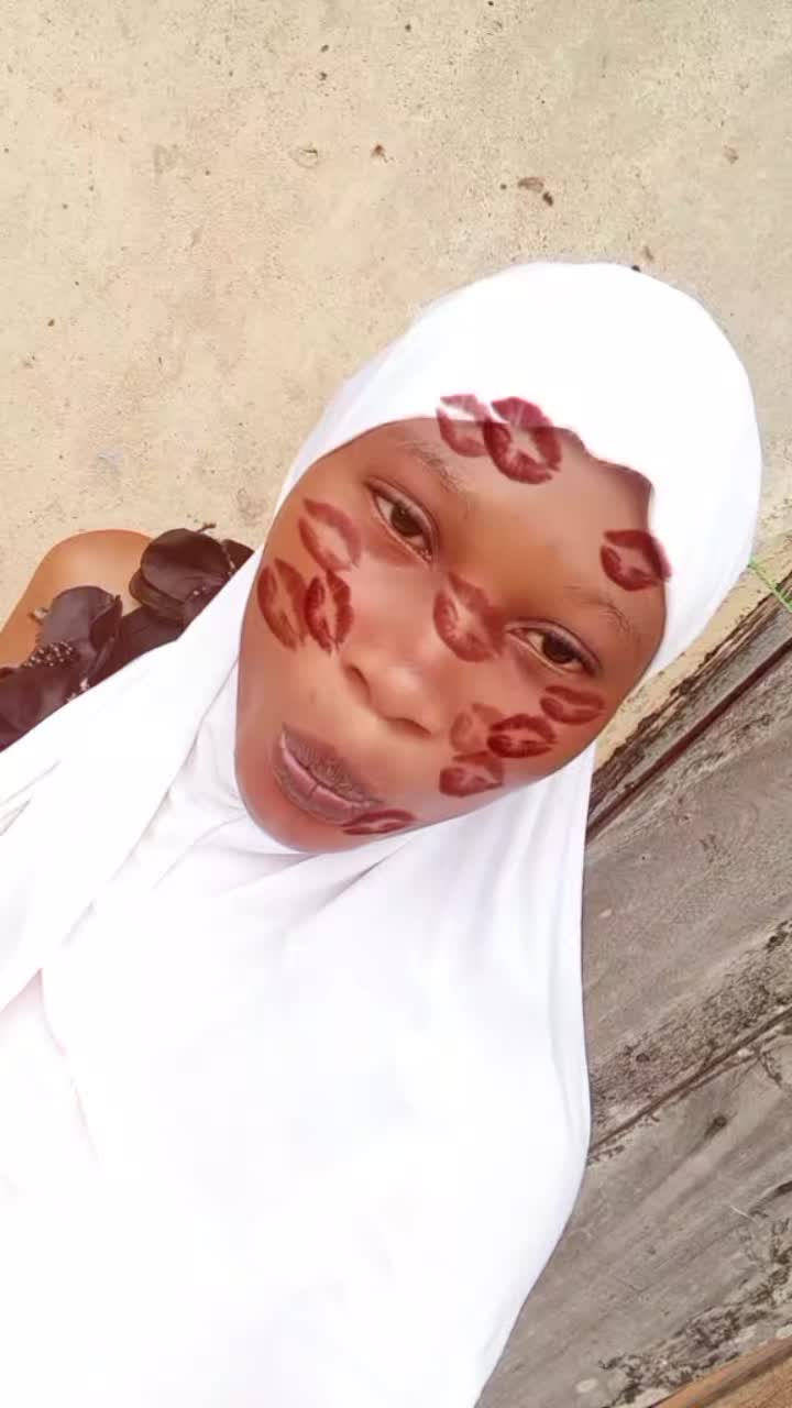 @𝑒𝑒𝒹𝓎 💕𝒷𝓊𝓀𝓀𝓎 ♥️𝟶𝟶𝟷