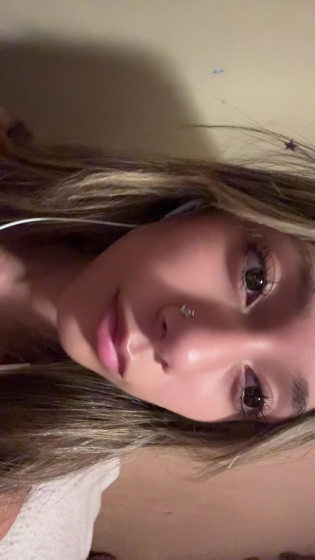 @Angelina <3