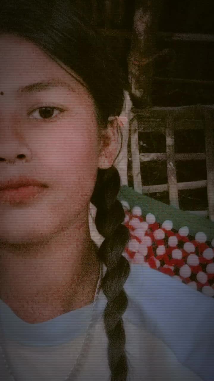 @Silent 🤭 Girl 🫰