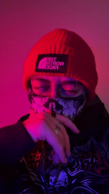 @๐๐๐ก๐๐ฃ