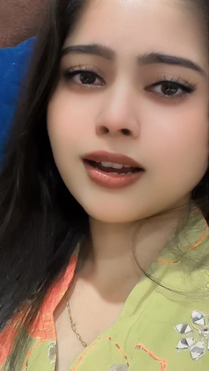 @👑Saanvi Mehra🕊️