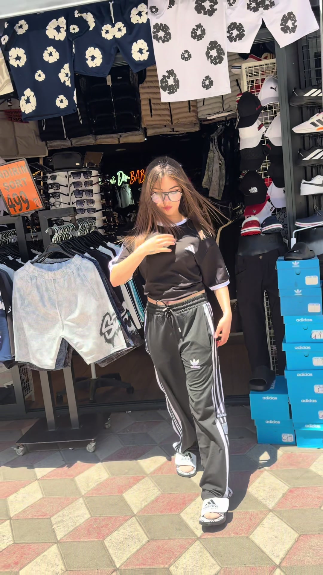 @mamimoda06
