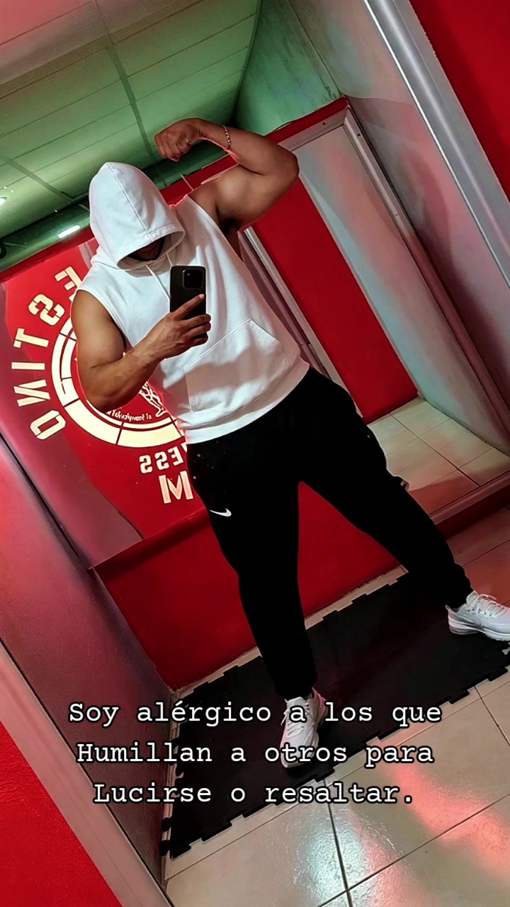 @martin 👑 🔱 label