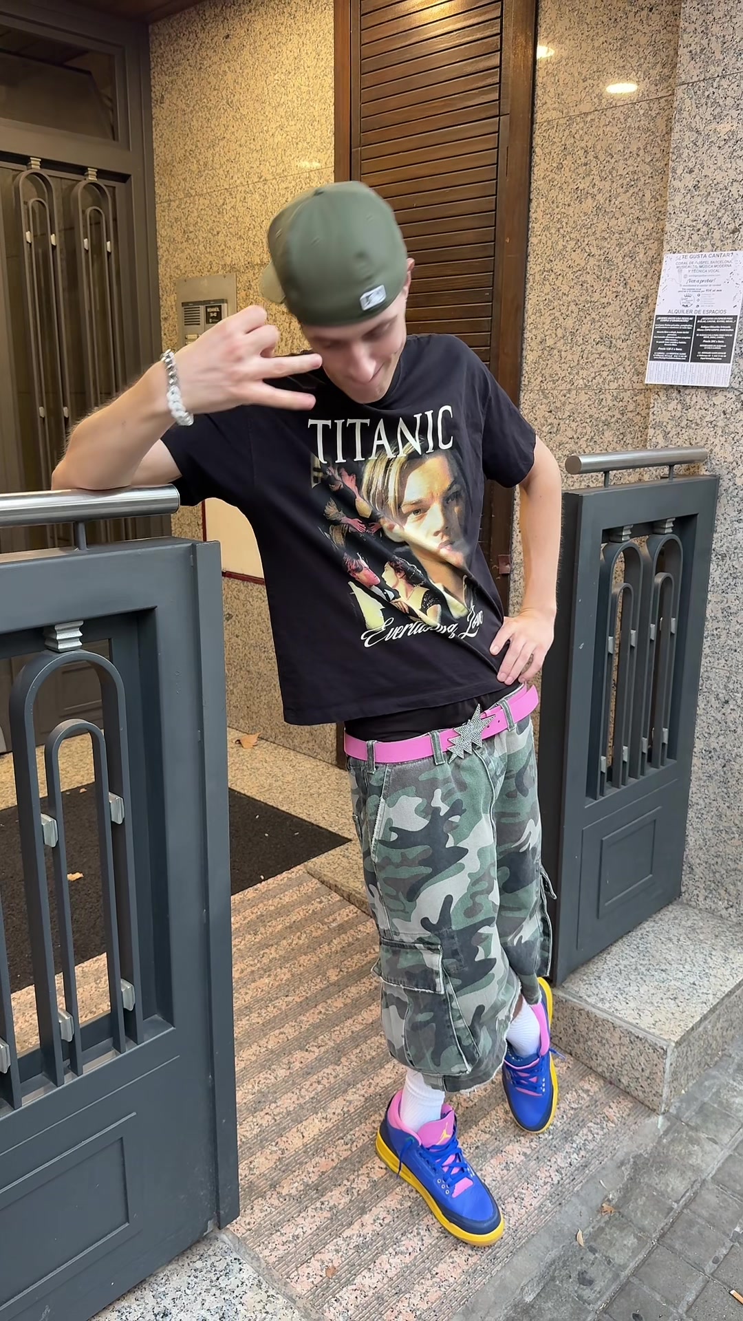 @lilpink044