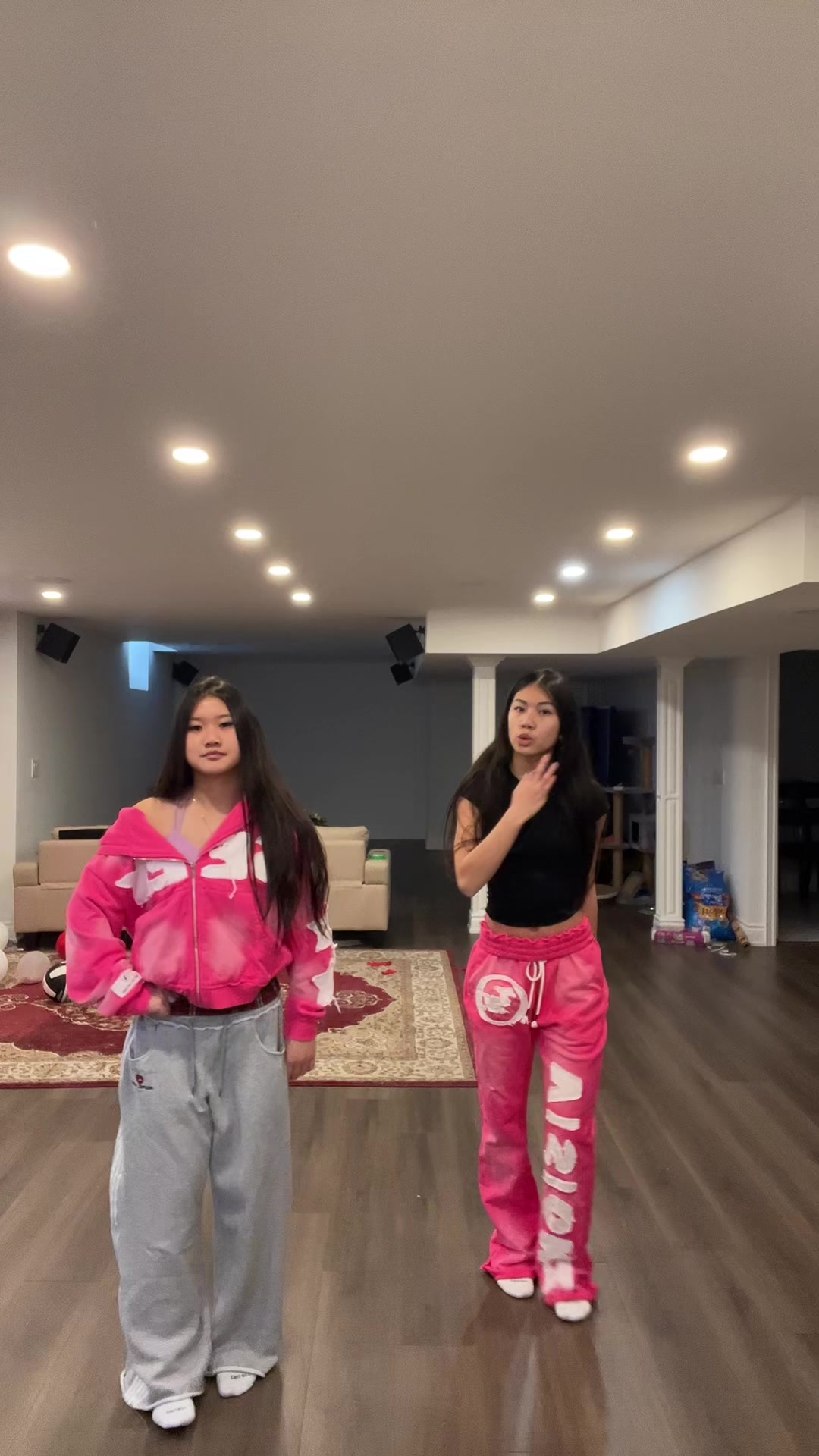 @eliseandsophia