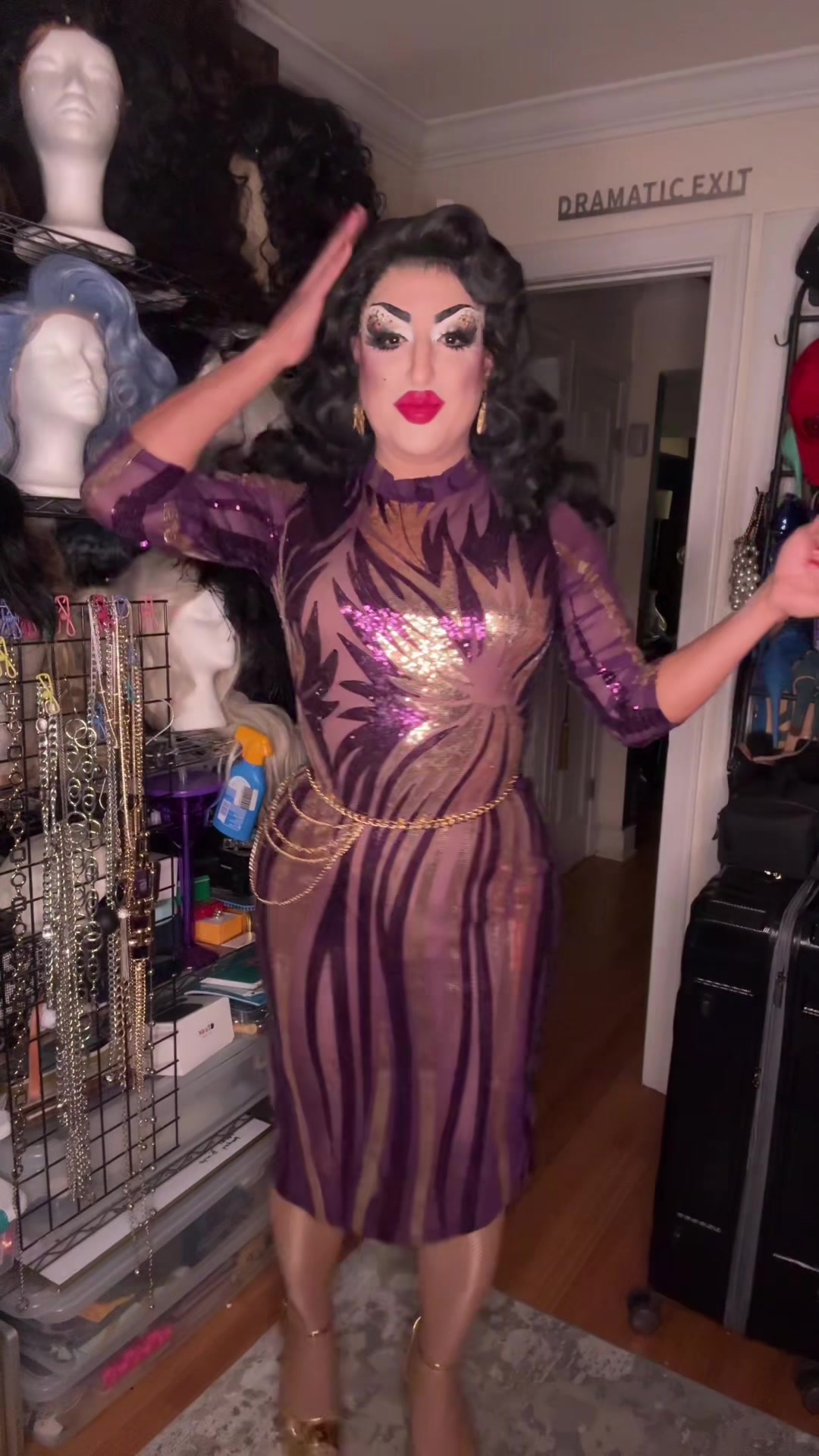 @Miss Evita Loca