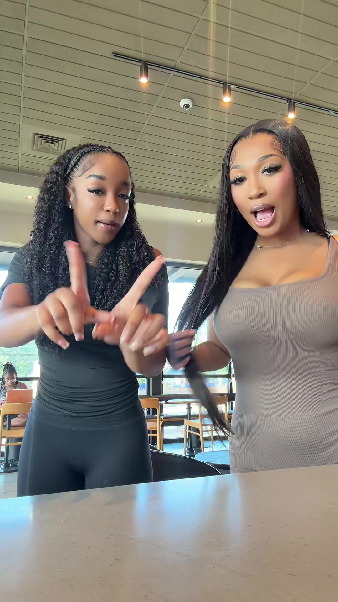 @Shaniya Deziree