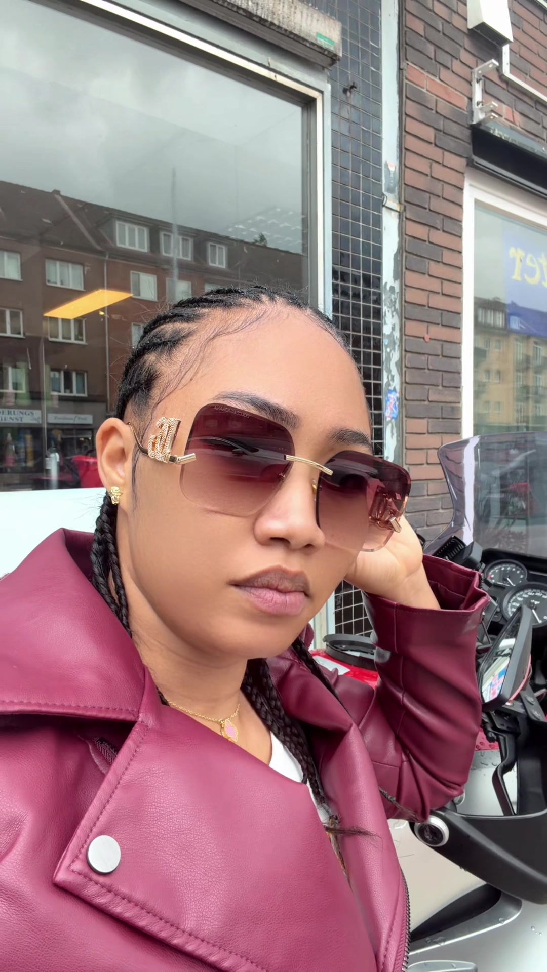@Adwoa luv 🦋🇰🇷🇩🇪🇬🇭
