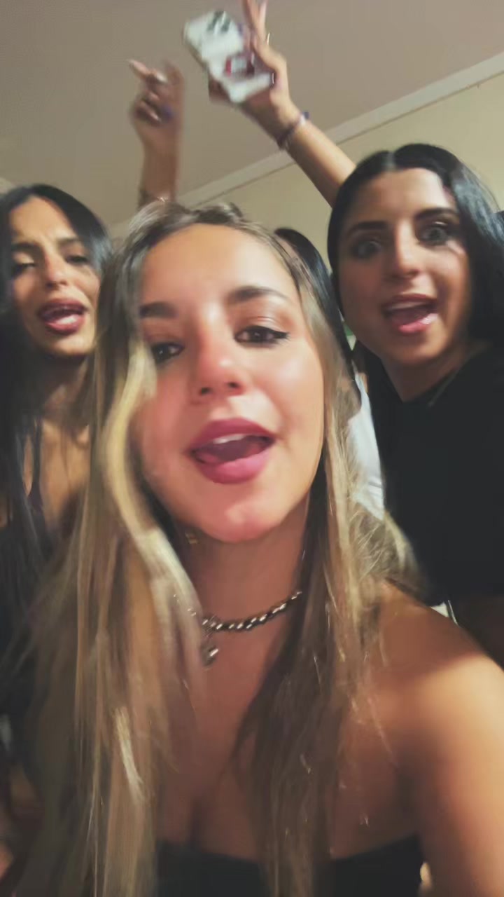@delficaramell