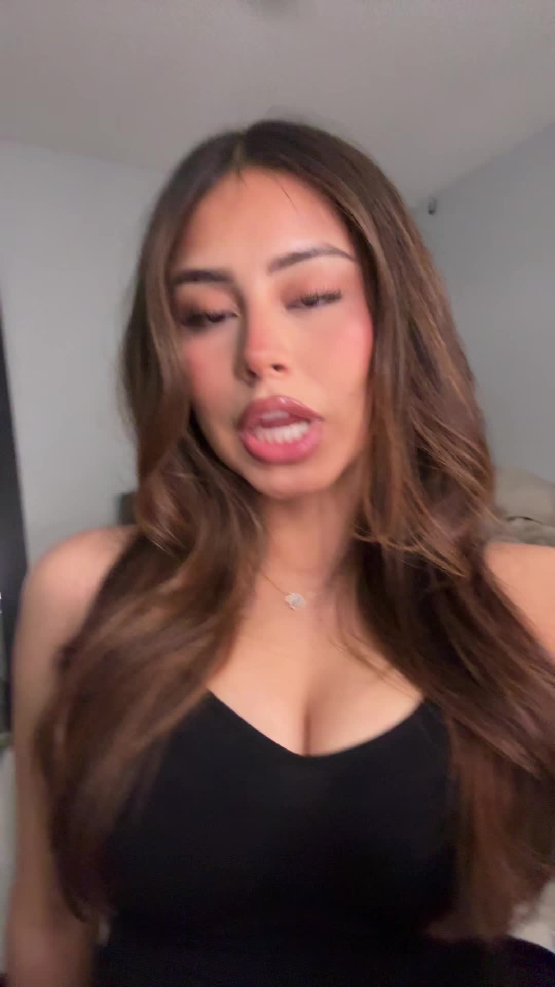 @latinabae06