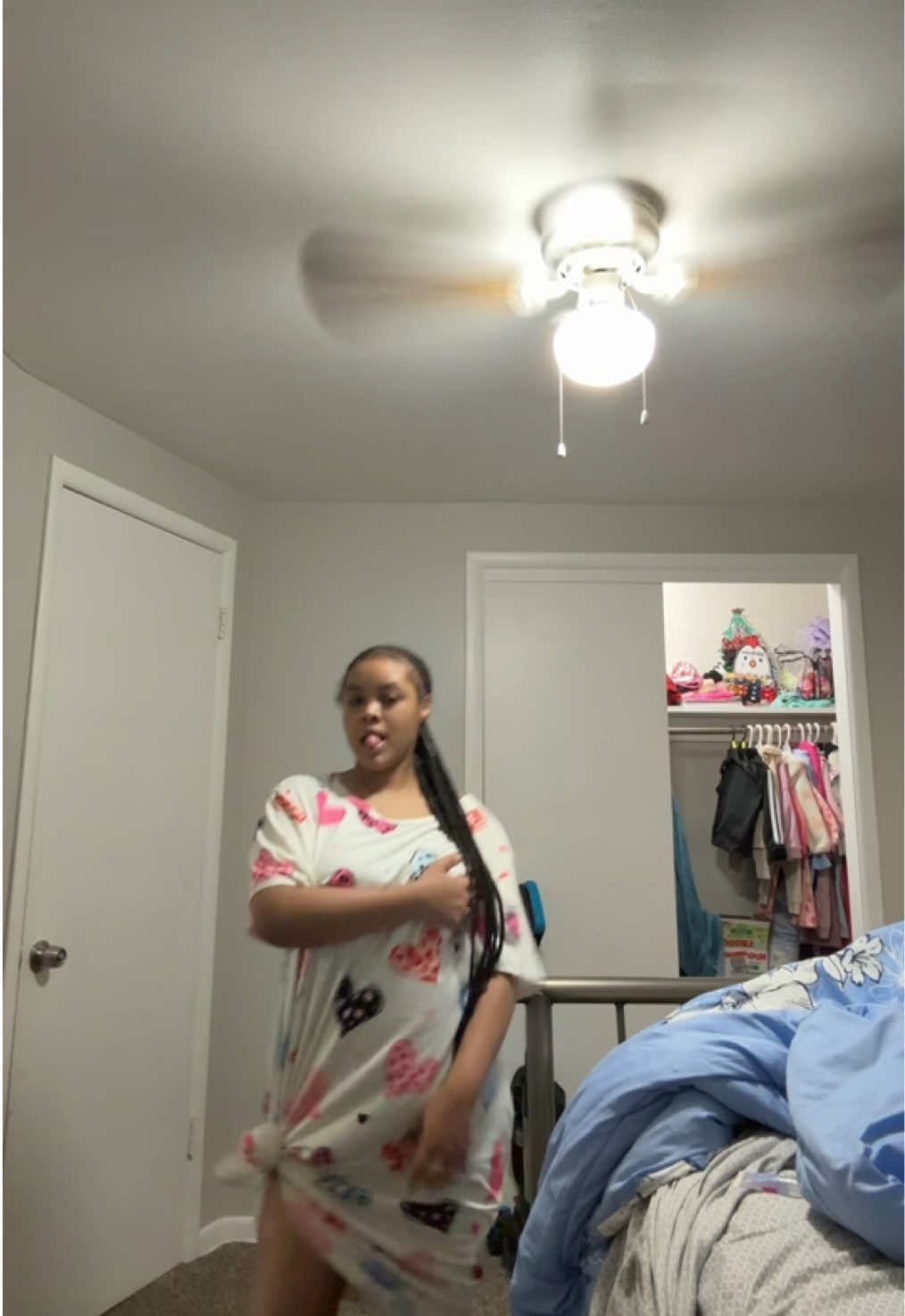 @prettylikee.iyaa