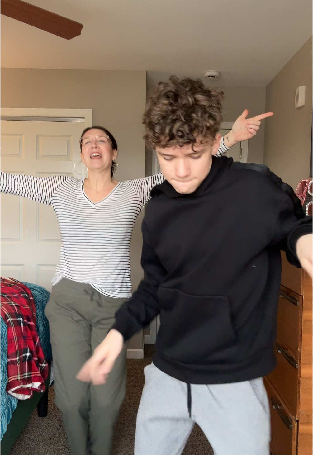 @themisenercrew