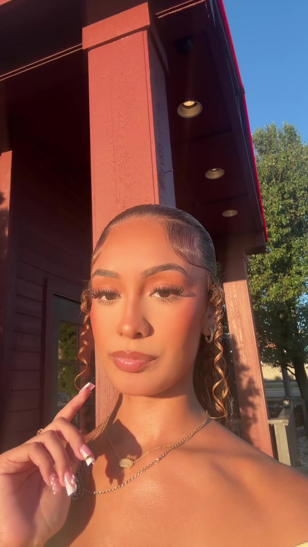 @โ