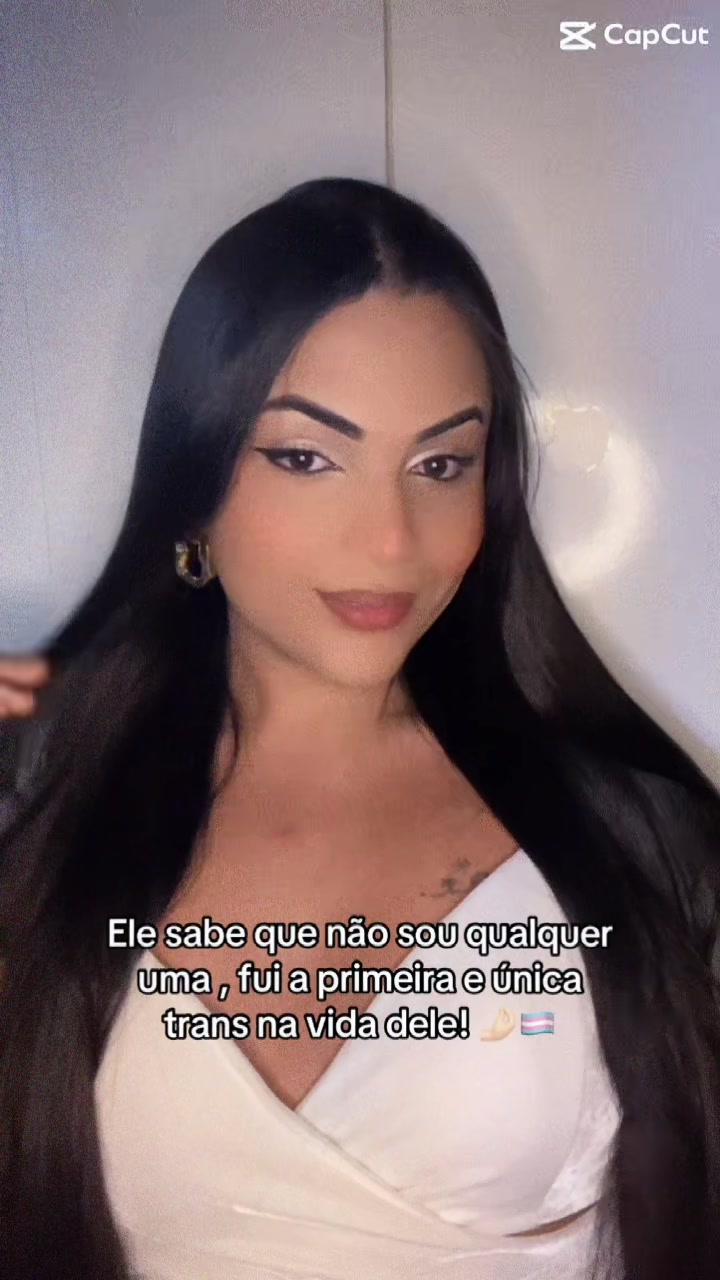 @paollaferraz__