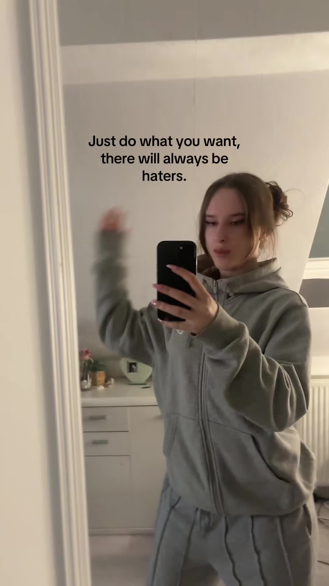 @fabienne