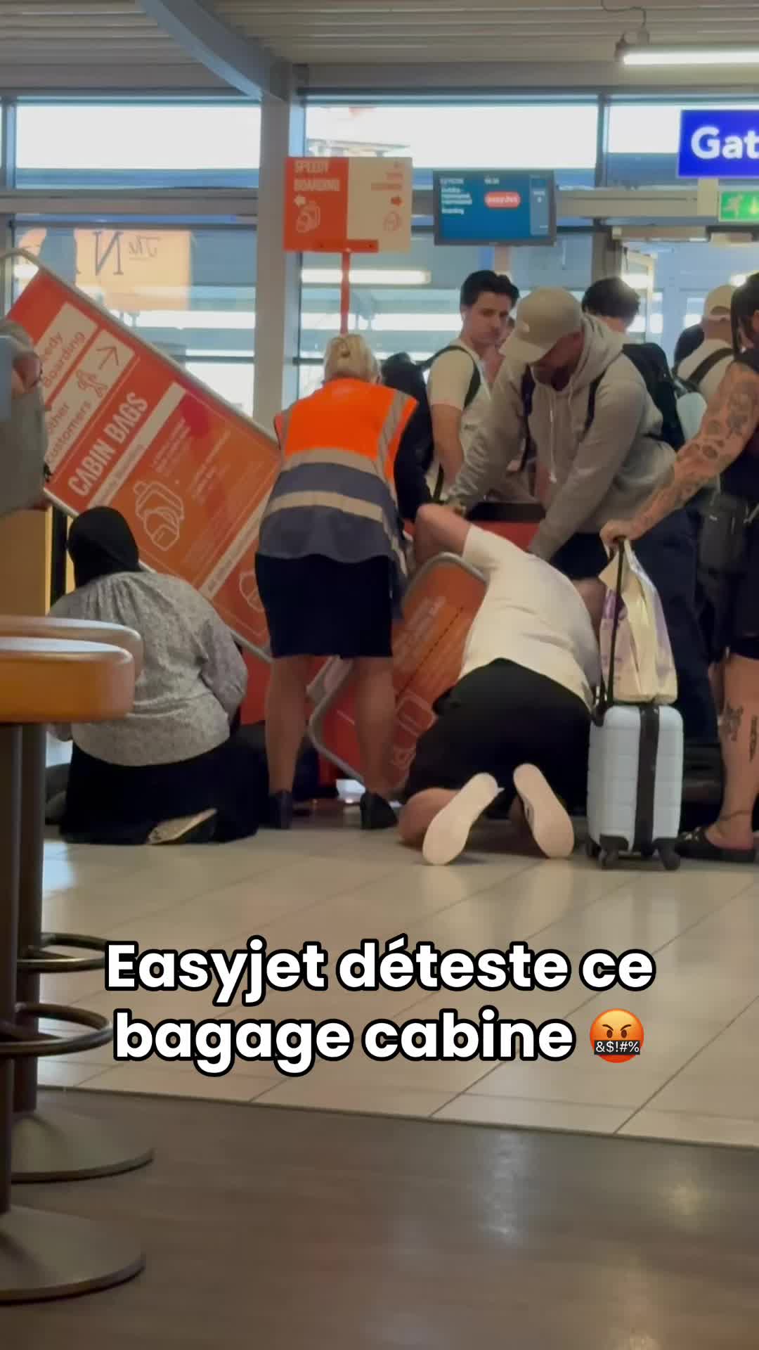 @AIRTRAVIA