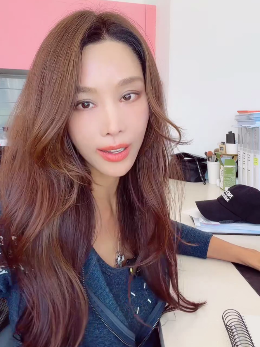@MINJU_chucuchu
