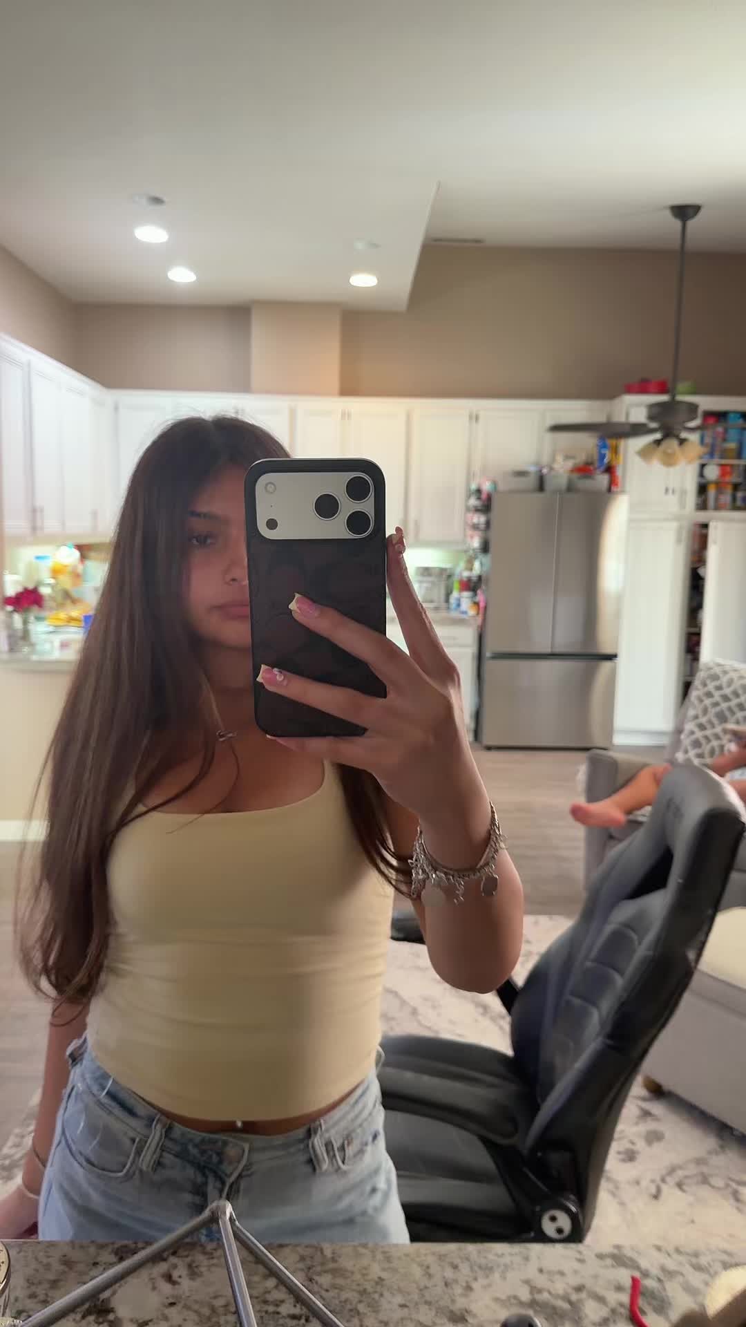 @Lolaspamszz