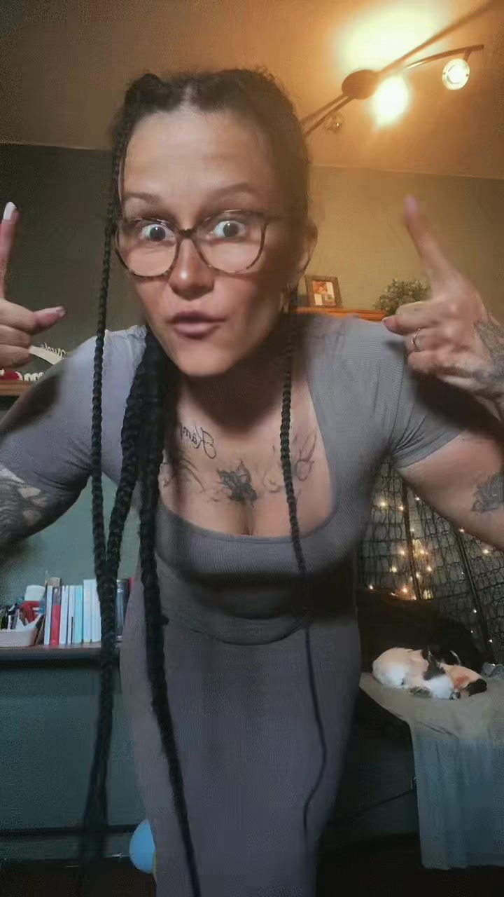 @Nicole199231