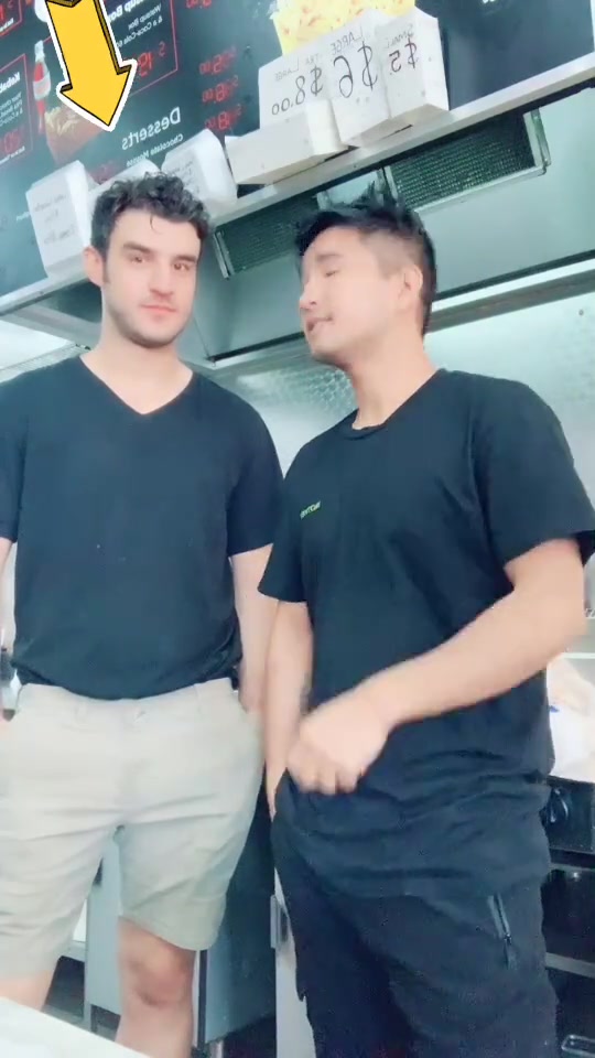 @Deepumhz7🇳🇵🇦🇺