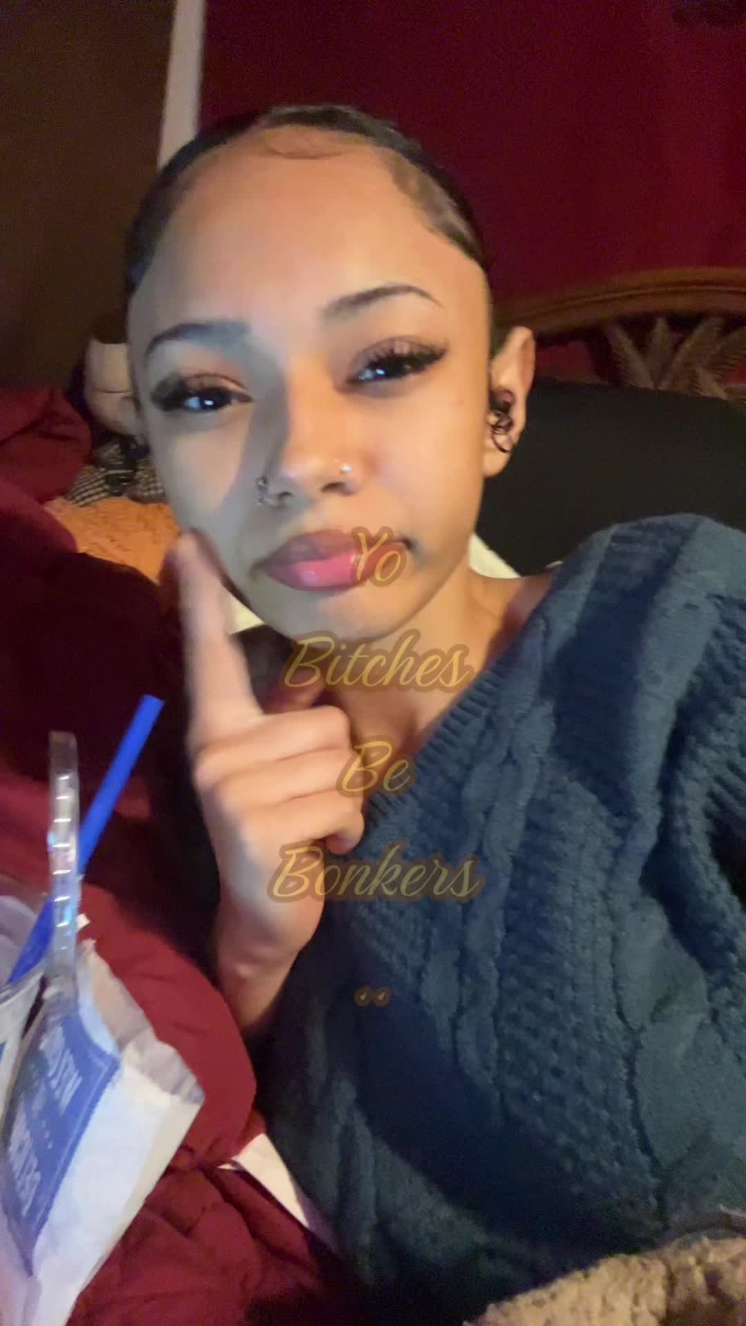 @️