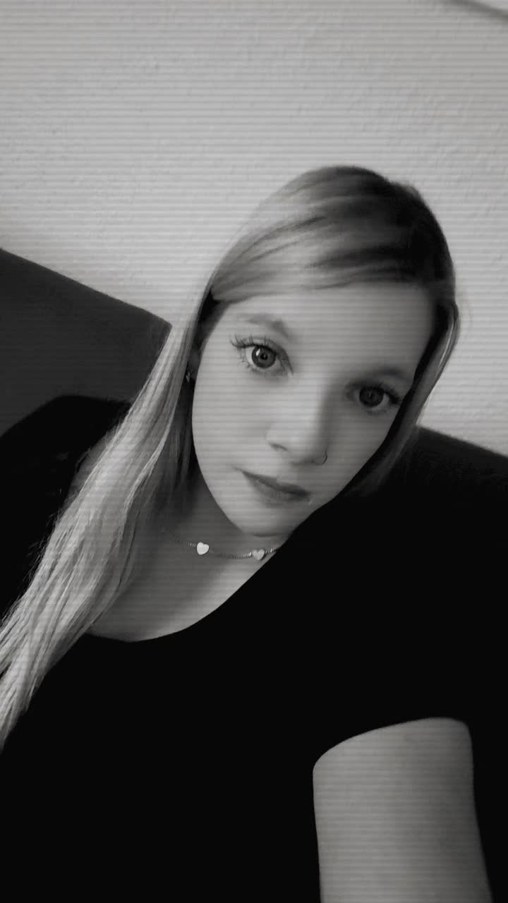 @_Nina_Koenig