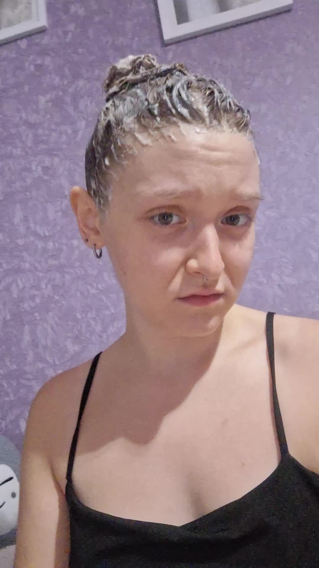 @Викусик🐷