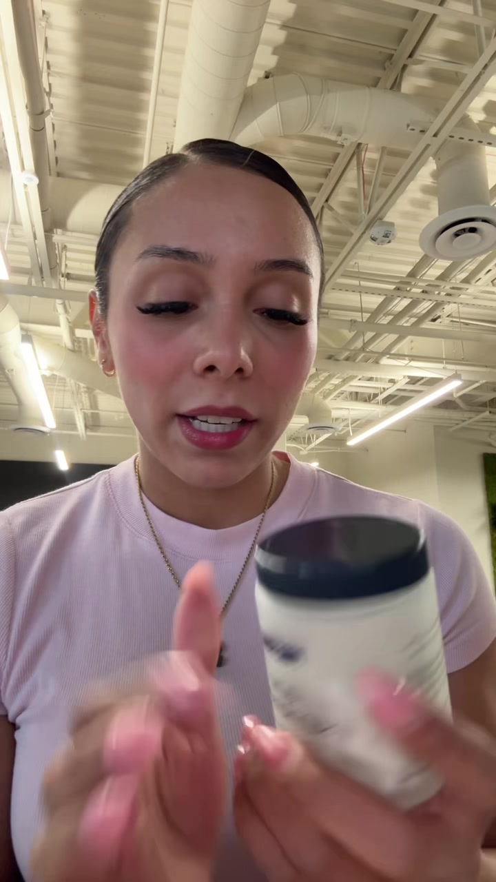 @Nikki