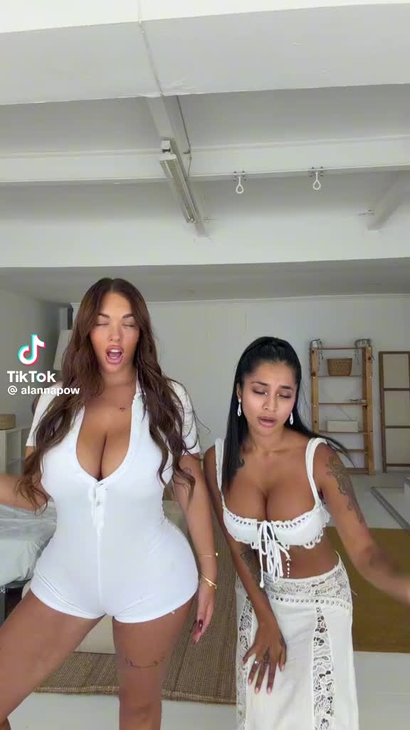 @Jennyyy