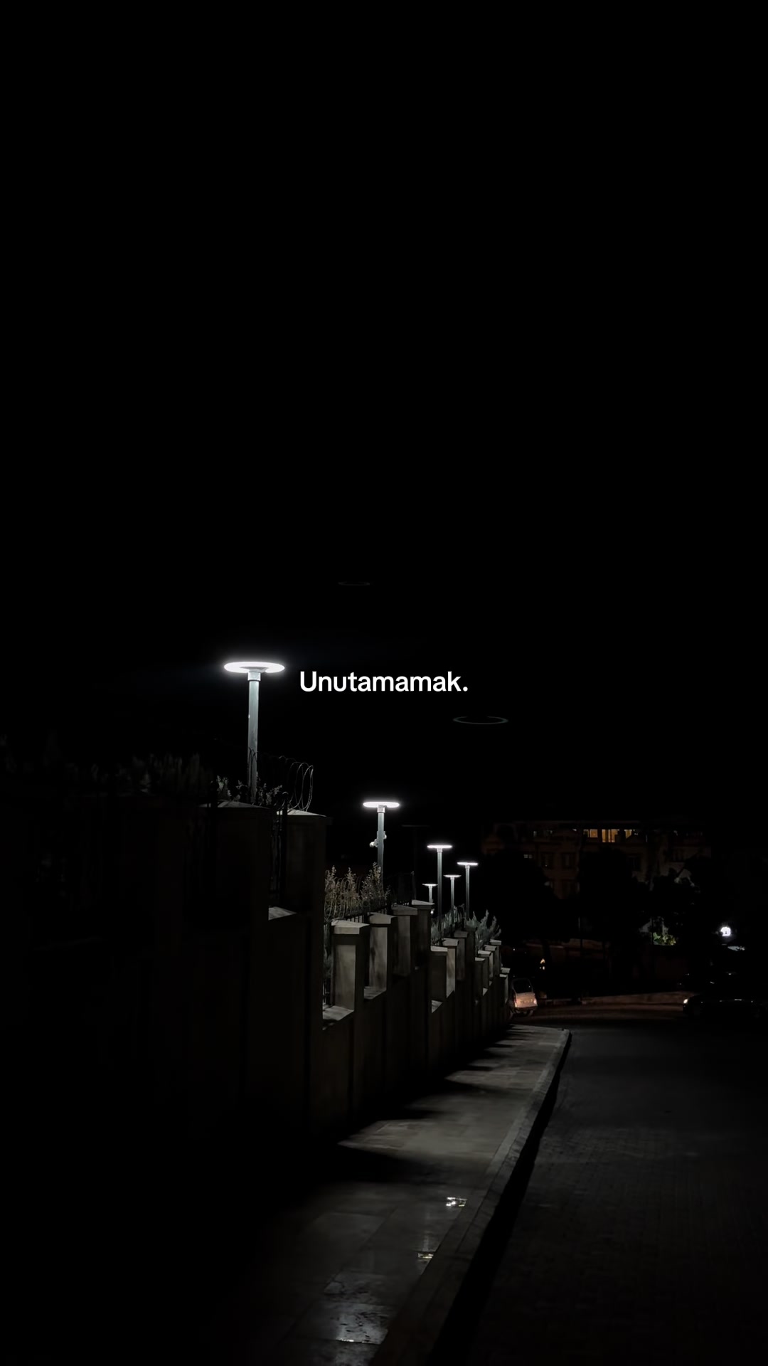 @𝓢.