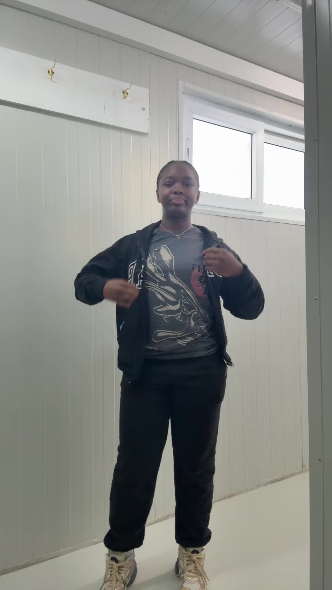 @yana