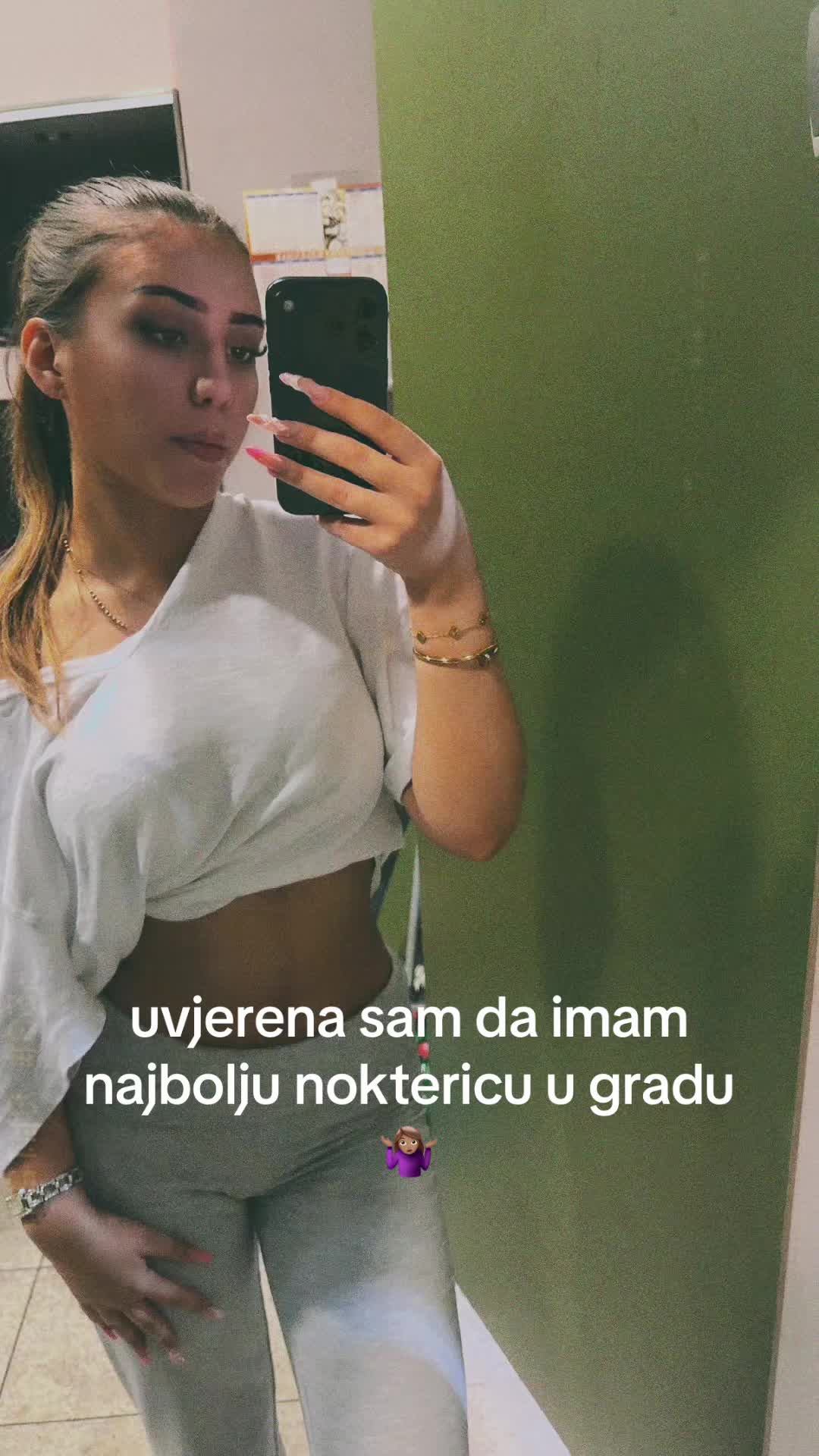 @Mari🫧