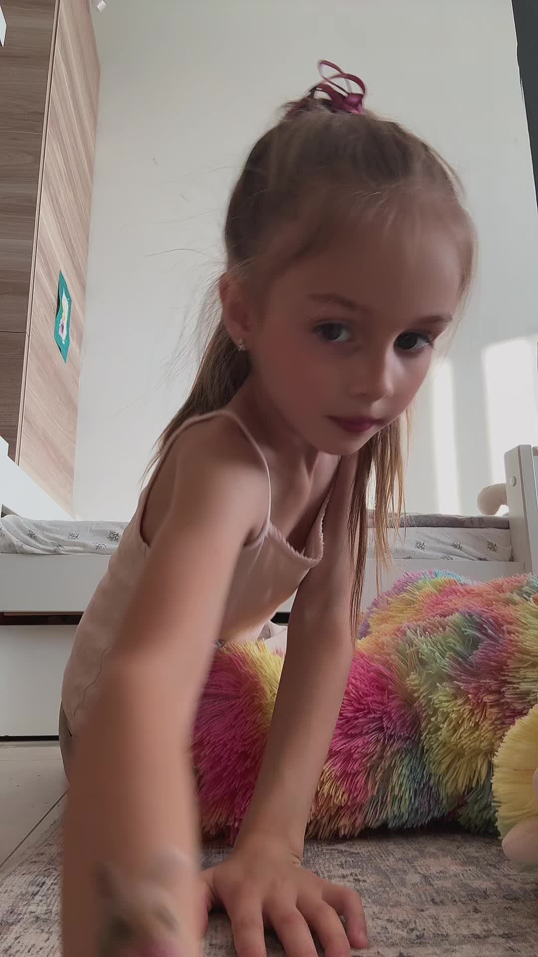 @_Varvara_