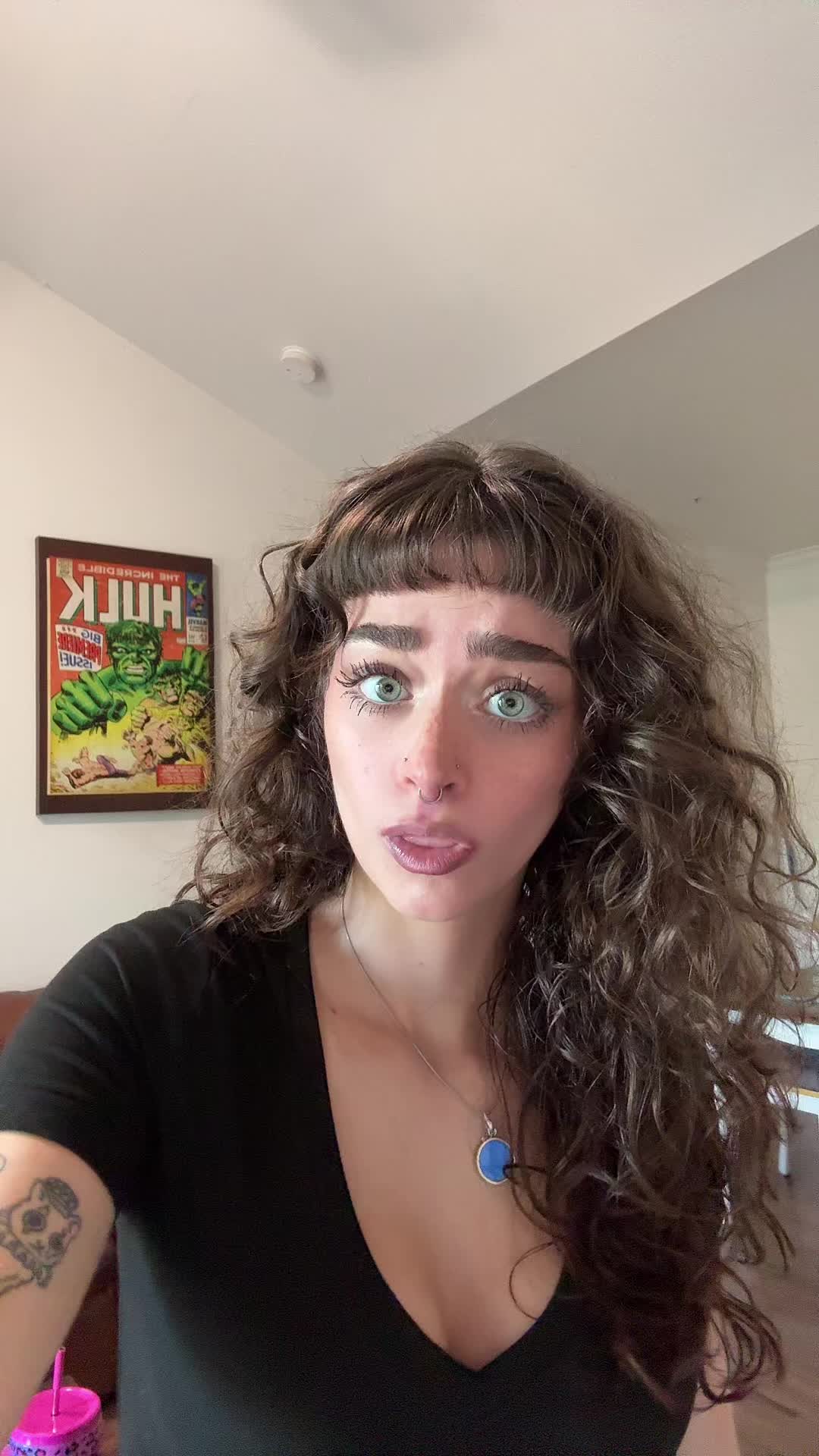 @Zo&euml;