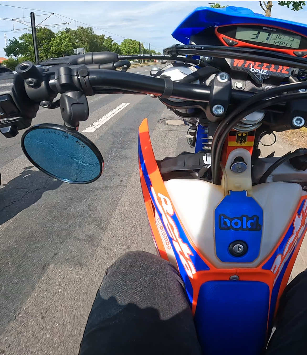 @๐ฉ๐ชMaxBeta๐ฉ๐ช