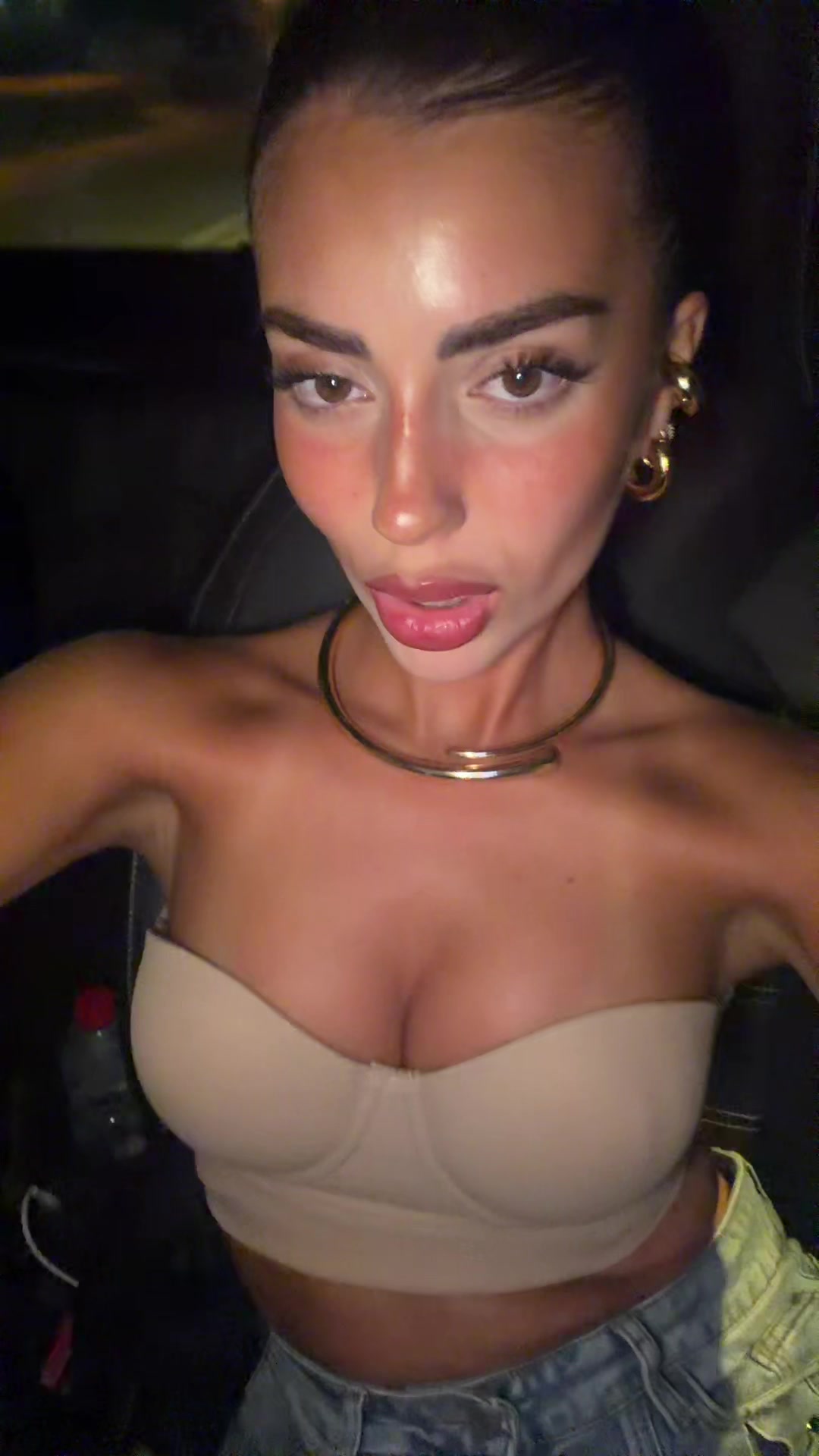 @Kelly.k