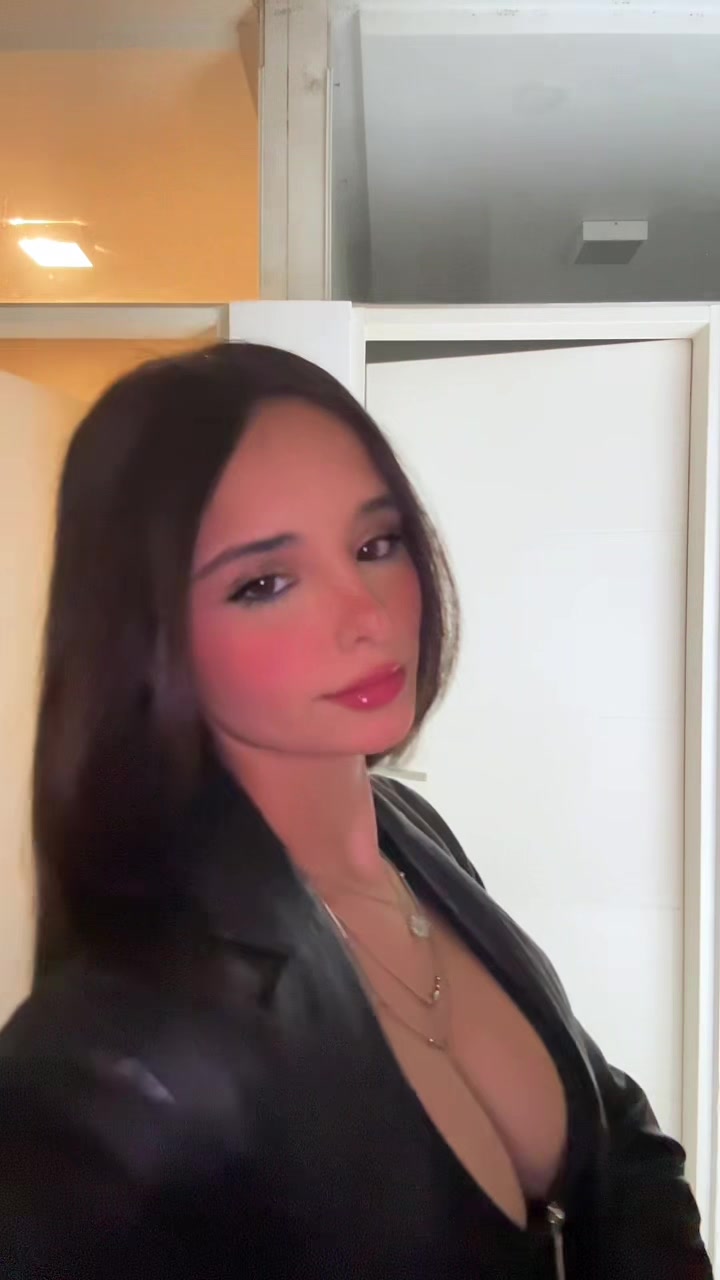 @mica🦦