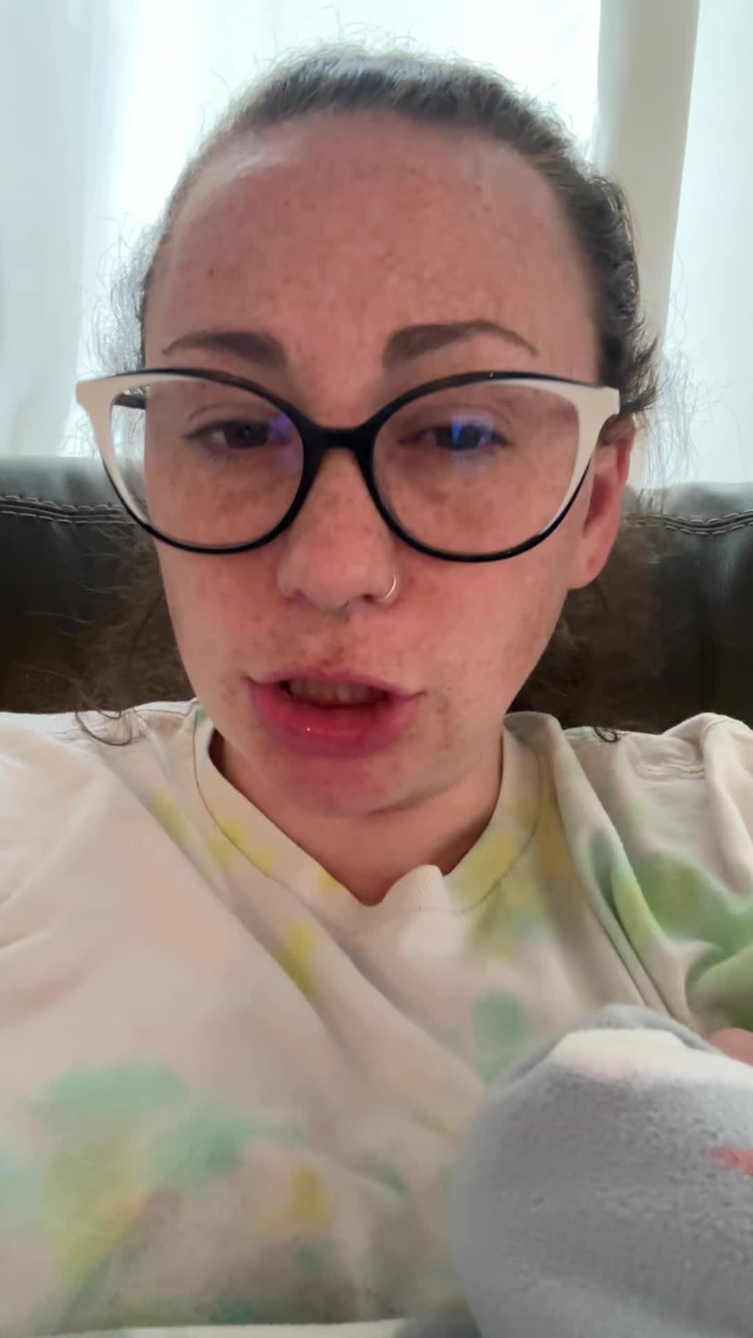 @caitlin - midwife - mom