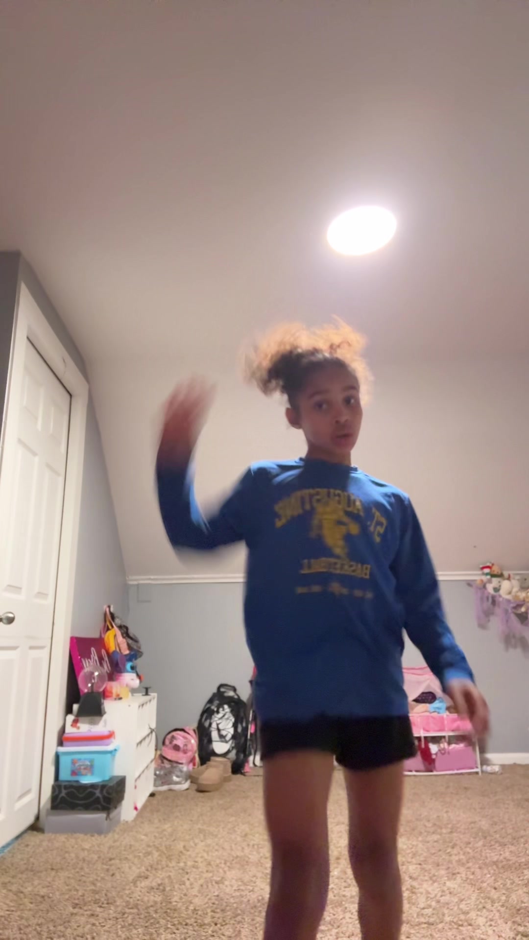 @lyly