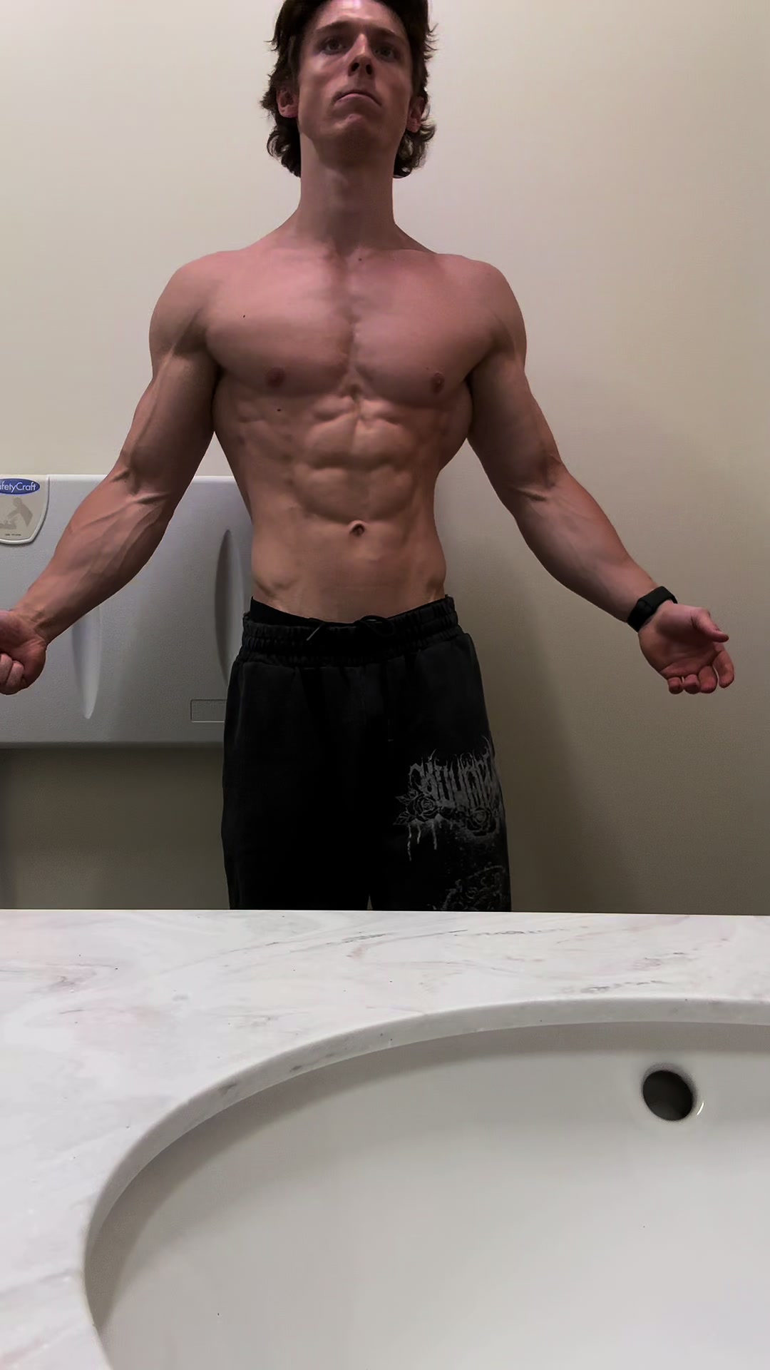 @EvanHamiIton