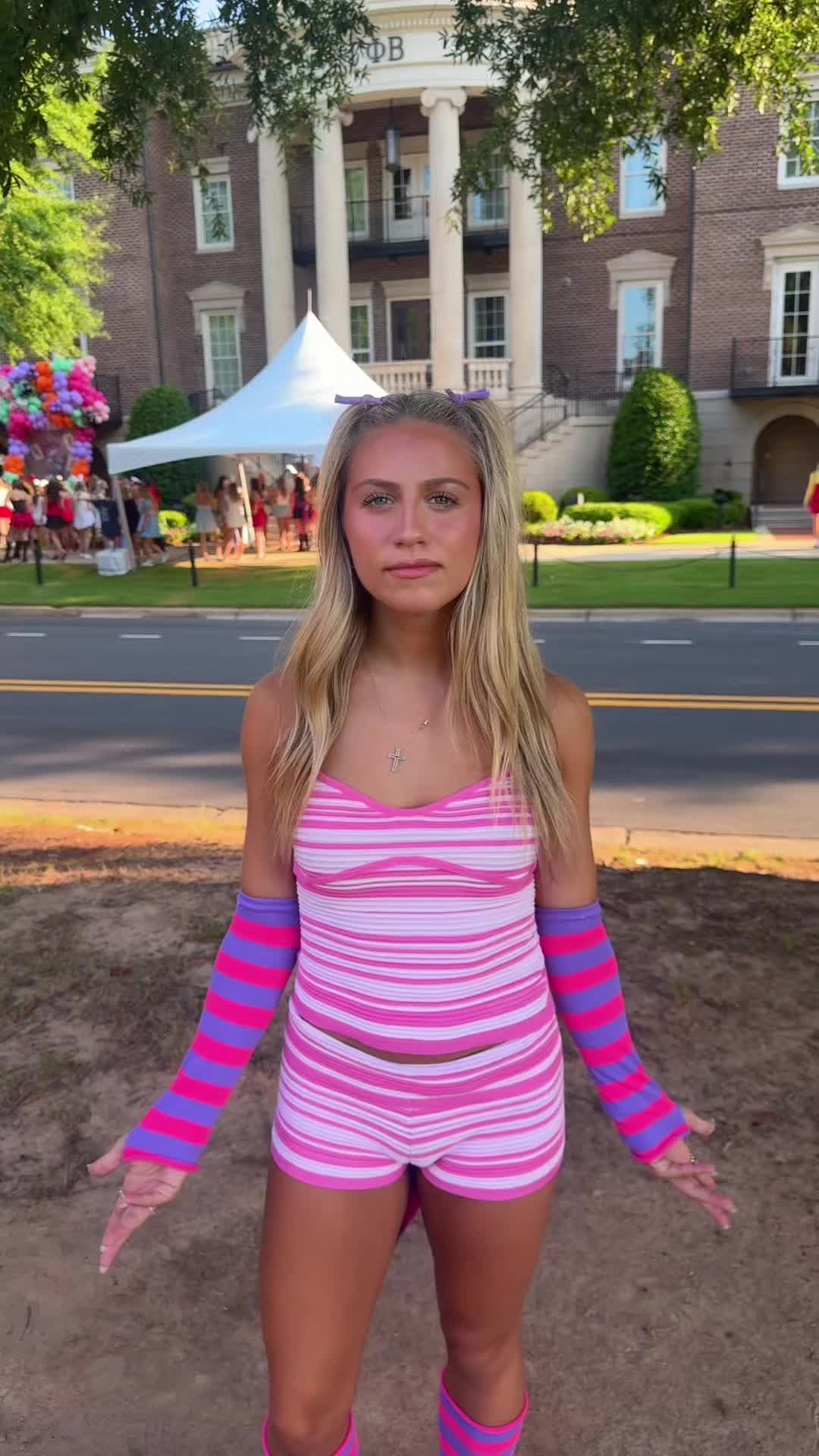 @alicorrado_