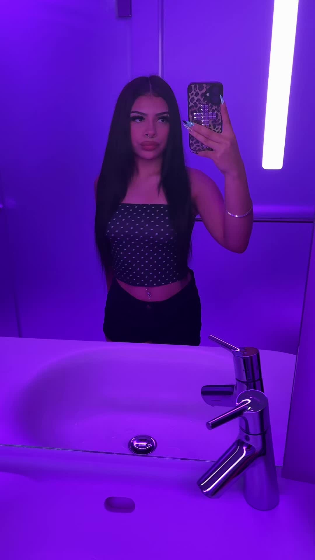@karina🖤