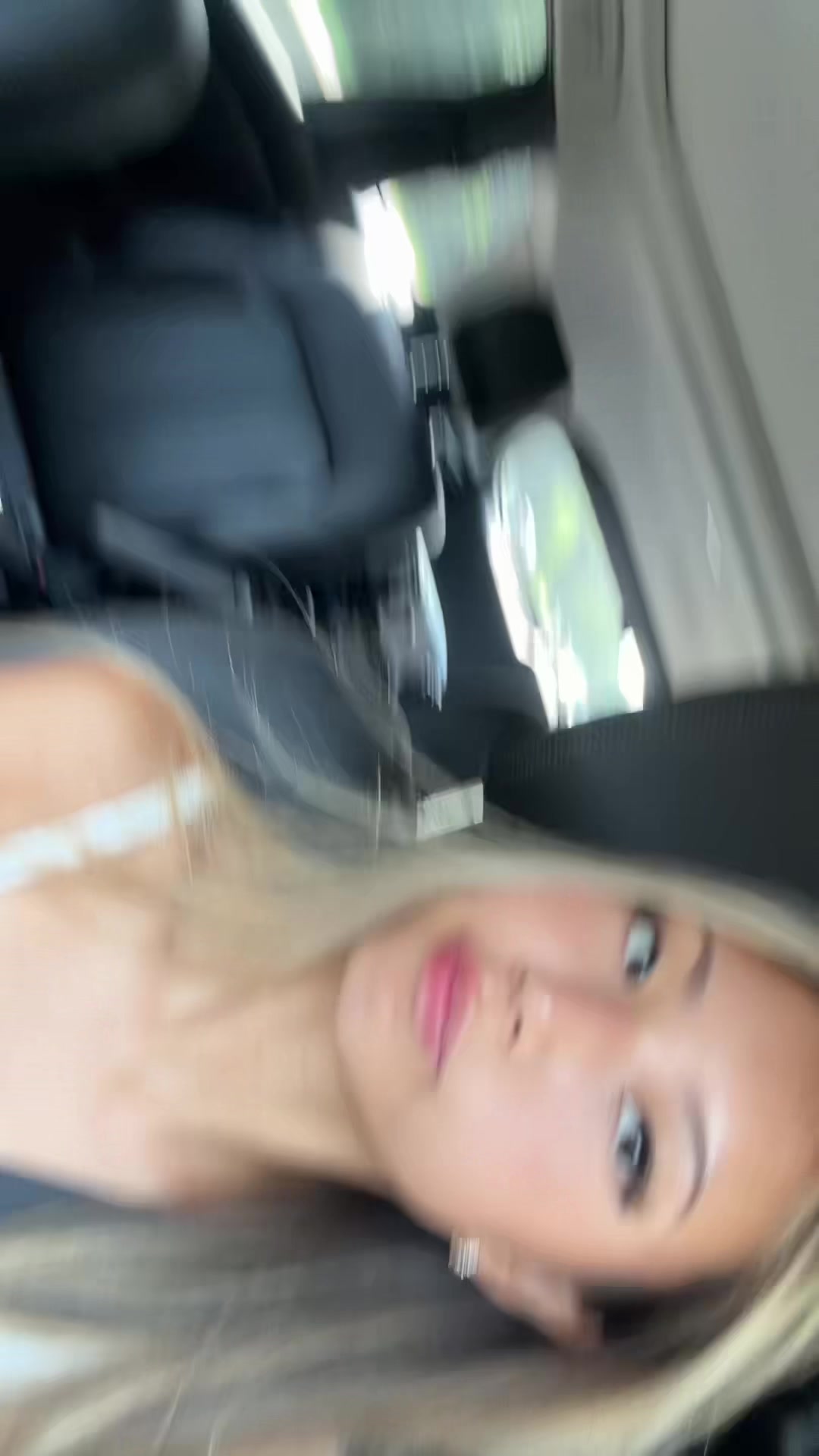 @y