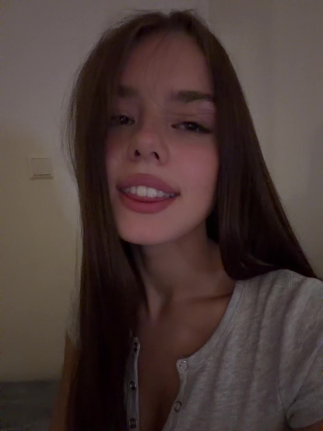 @xDshka
