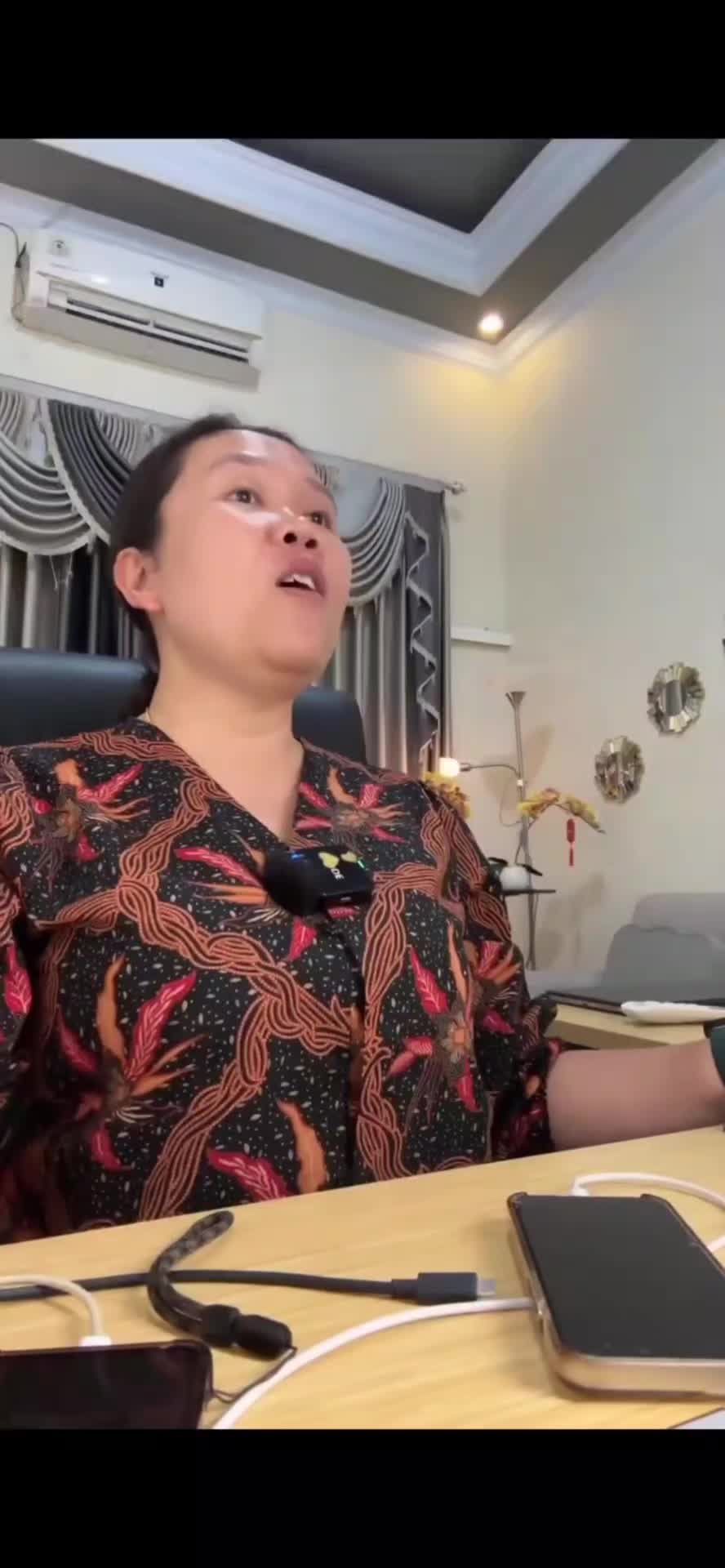 @Miss Yuni